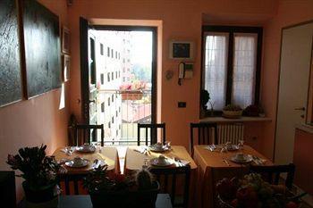 Ripa Del Naviglio Bed and breakfast Milán